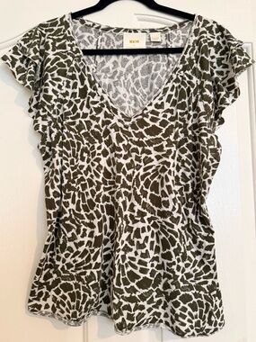 Maeve flutter sleeve animal print tee shirt